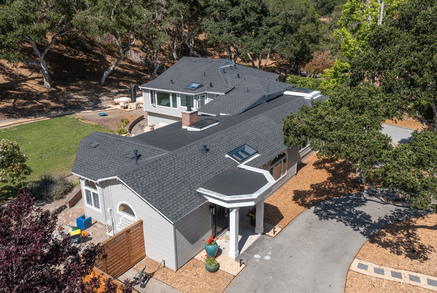 GAF Timberline HD · Charcoal — 2